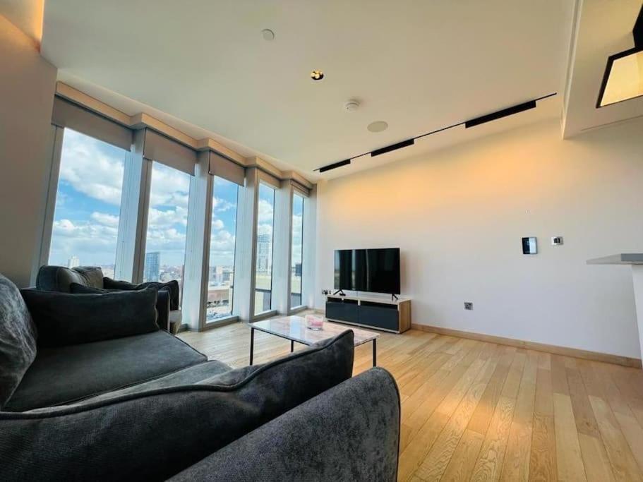 New Manhattan Loft Gardens Stratford Londres Extérieur photo