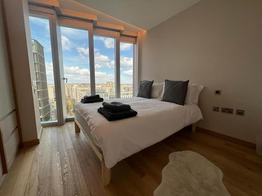 New Manhattan Loft Gardens Stratford Londres Extérieur photo
